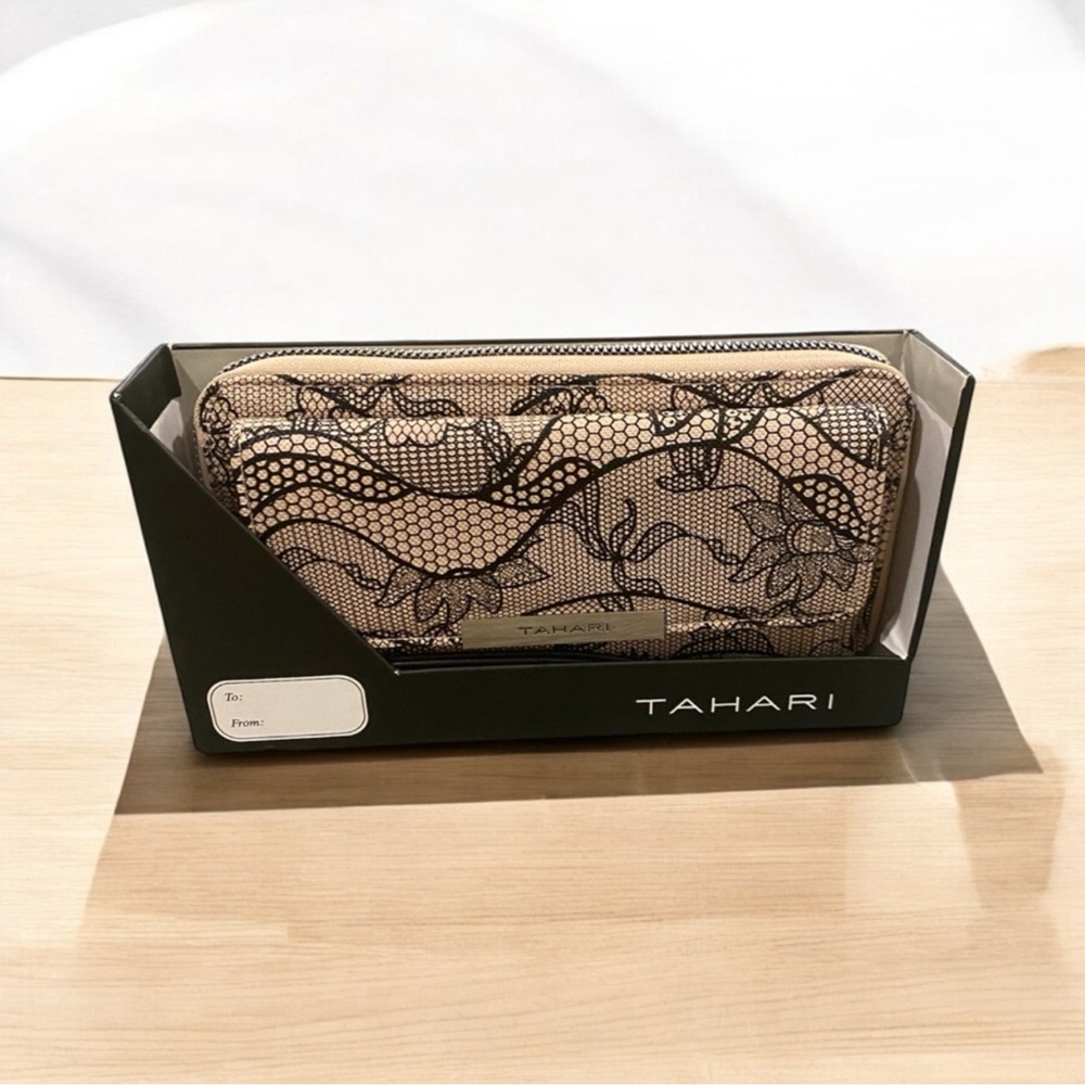 Elegant Tahari dusty rose & metallic black lace RFID blocking wallet NWT
